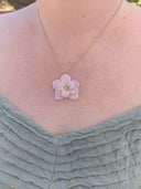 pendentif grande fleur rose