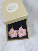 paire de grande fleurs rose